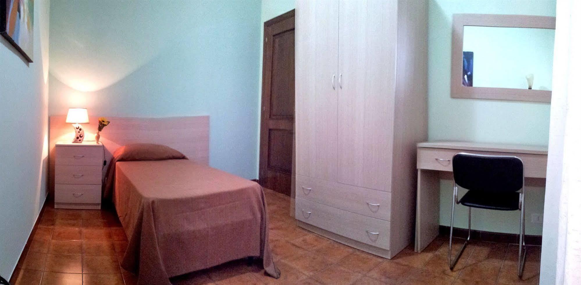 Cassiodoro Rooms Affittacamere Catanzaro Exterior photo